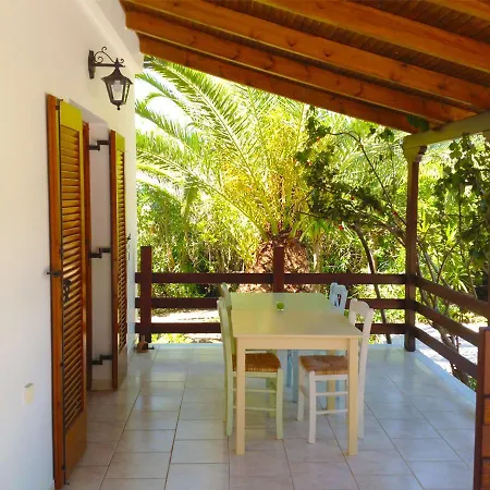 Сasa de vacaciones Bungalow Gialova Gialova