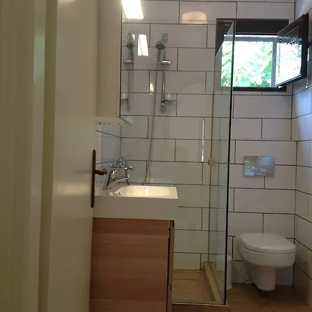 בית נופש Bungalow Gialova גיאלובה